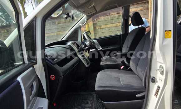Buy Used Toyota Noah White Car in Nairobi in Nairobi Buy Used Toyota Noah White Car in Nairobi in Nairobi