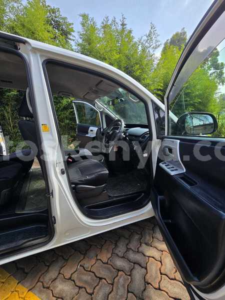 Big with watermark toyota noah nairobi nairobi 29883