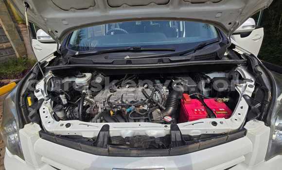 Buy Used Toyota Noah White Car in Nairobi in Nairobi Buy Used Toyota Noah White Car in Nairobi in Nairobi