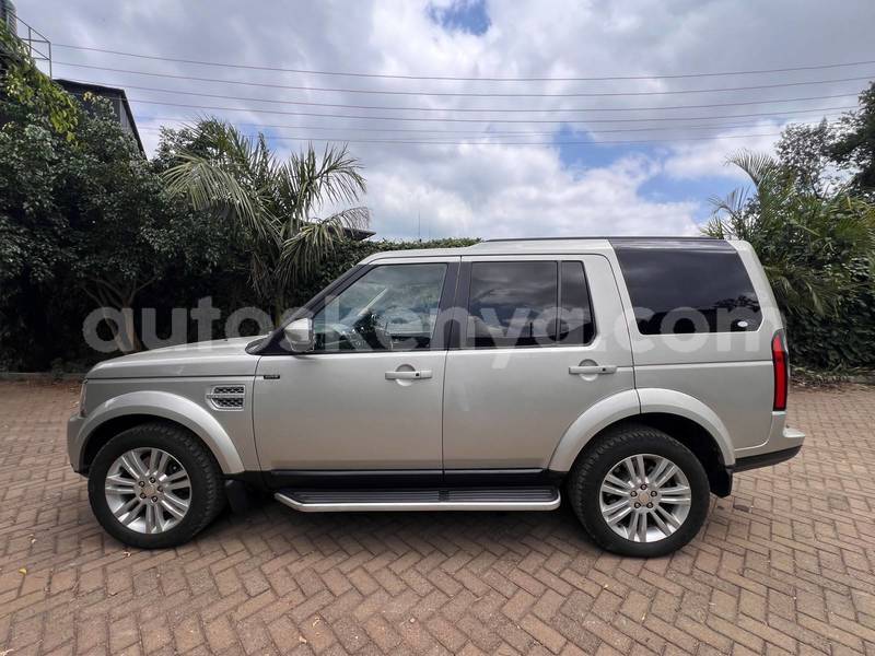 Big with watermark land rover discovery nairobi nairobi 29890