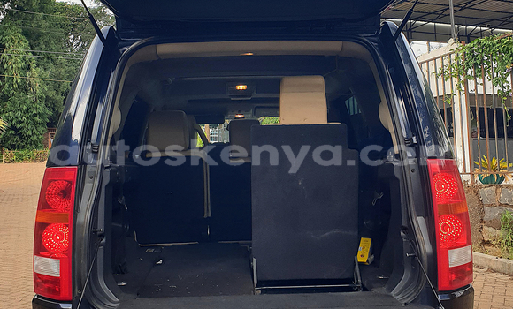 Nunua Ilio tumika Land Rover Discovery Bluu Gari ndani ya Nairobi nchini Nairobi Nunua Ilio tumika Land Rover Discovery Bluu Gari ndani ya Nairobi nchini Nairobi