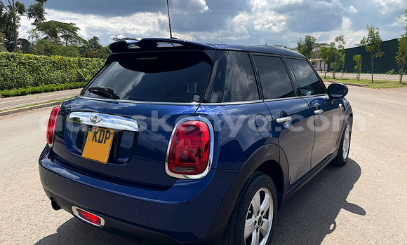 Oofamaa Mini Cooper Blue Makiinaa iti Nairobi keessatti Nairobi keessatti Oofamaa Mini Cooper Blue Makiinaa iti Nairobi keessatti Nairobi keessatti