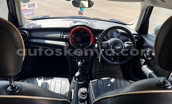 Oofamaa Mini Cooper Blue Makiinaa iti Nairobi keessatti Nairobi keessatti Oofamaa Mini Cooper Blue Makiinaa iti Nairobi keessatti Nairobi keessatti