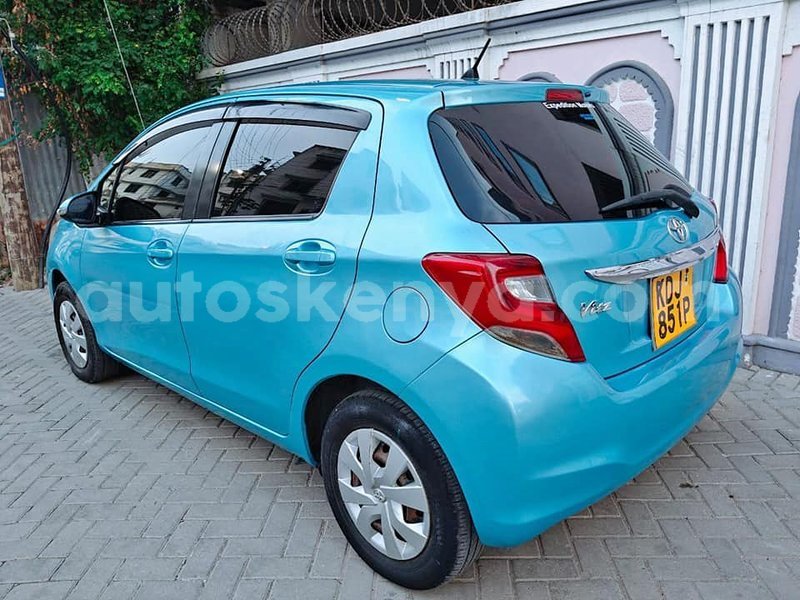 Big with watermark toyota vitz nairobi machakos 29906