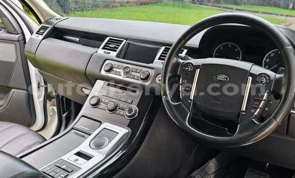 Buy Used Land Rover Range Rover Sport White Car in Nairobi in Nairobi Buy Used Land Rover Range Rover Sport White Car in Nairobi in Nairobi