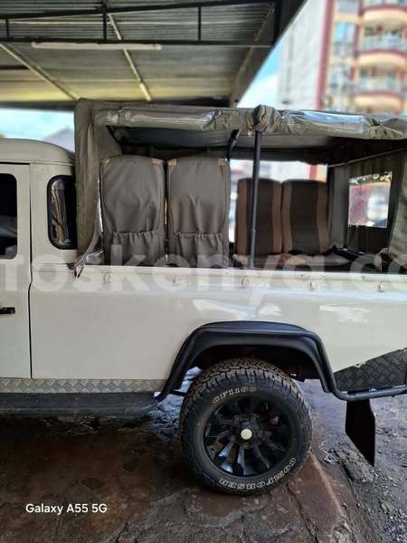 Big with watermark land rover defender nairobi nairobi 29938