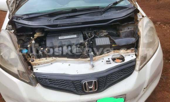 Buy Used Honda Fit White Car in Nairobi in Nairobi Buy Used Honda Fit White Car in Nairobi in Nairobi
