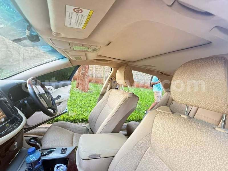 Big with watermark toyota crown nairobi nairobi 29951
