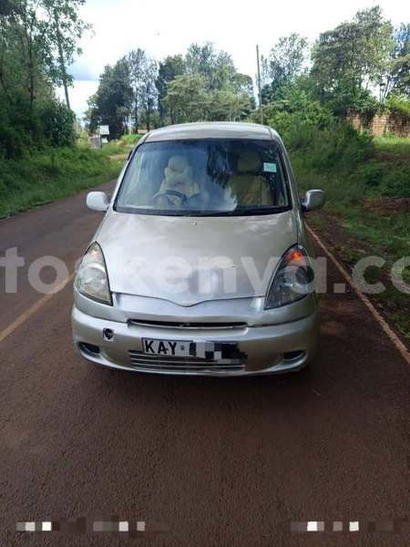 Big with watermark toyota funcargo nairobi nairobi 29959