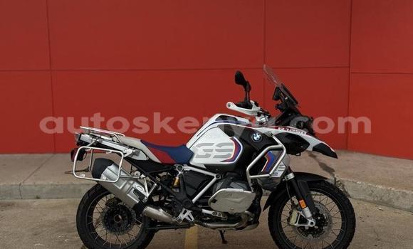Buy Used BMW R1200GS Adventure Beige Bike in Machakos in Nairobi