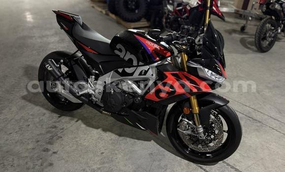 Buy Used Aprilia Tuono Black Bike in Nairobi in Nairobi