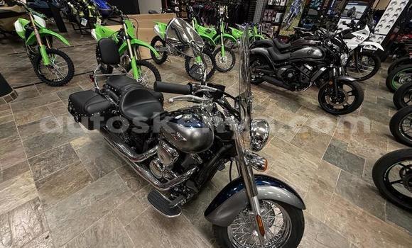 Buy Used Kawasaki Vulcan 900 Classic Black Bike in Nairobi in Nairobi Buy Used Kawasaki Vulcan 900 Classic Black Bike in Nairobi in Nairobi
