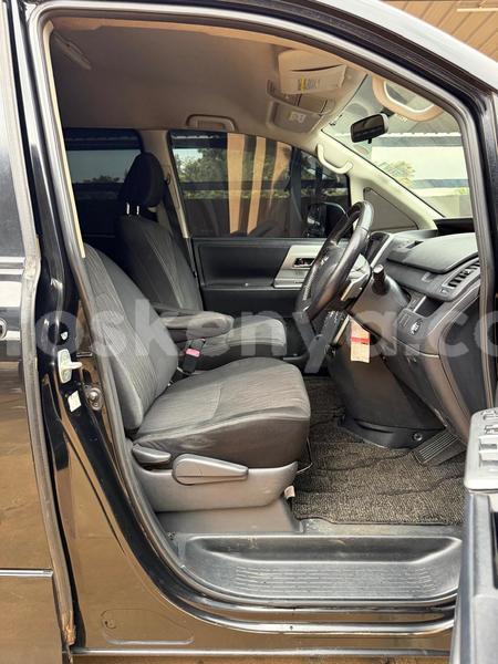 Big with watermark toyota voxy nairobi nairobi 29969