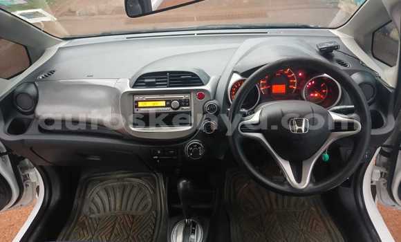 Buy Used Honda Fit White Car in Nairobi in Nairobi Buy Used Honda Fit White Car in Nairobi in Nairobi