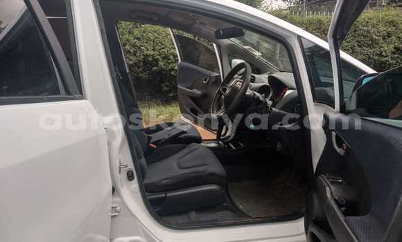 Buy Used Honda Fit White Car in Nairobi in Nairobi Buy Used Honda Fit White Car in Nairobi in Nairobi