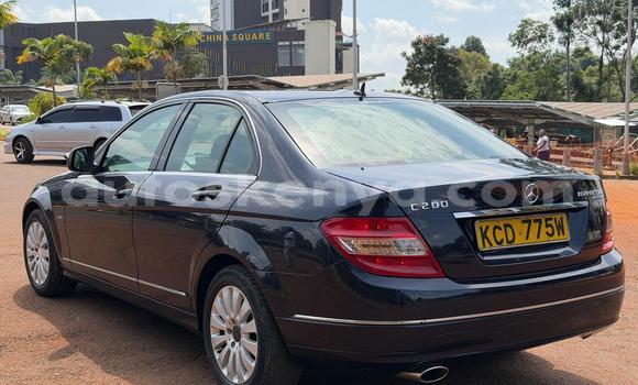 Nunua Ilio tumika Mercedes‒Benz C–Class Nyeusi Gari ndani ya Nairobi nchini Nairobi Nunua Ilio tumika Mercedes‒Benz C–Class Nyeusi Gari ndani ya Nairobi nchini Nairobi