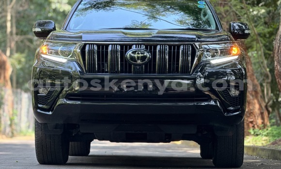 Buy Used Toyota Land Cruiser Black Car in Nairobi in Nairobi