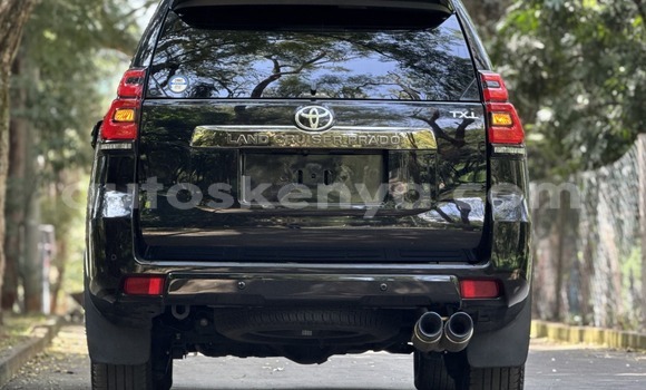 Buy Used Toyota Land Cruiser Black Car in Nairobi in Nairobi Buy Used Toyota Land Cruiser Black Car in Nairobi in Nairobi