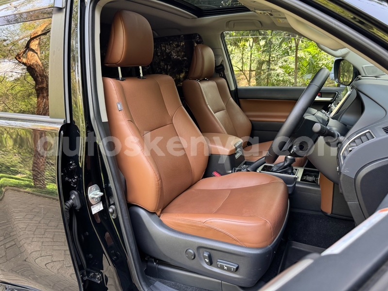 Big with watermark toyota land cruiser nairobi nairobi 30003