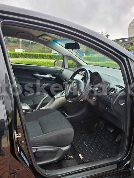 Big with watermark toyota auris nairobi nairobi 30014