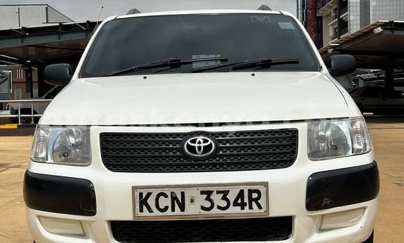 Buy Used Toyota Succeed White Car in Nairobi in Nairobi
