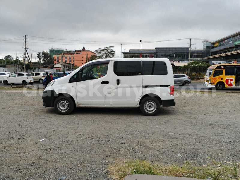 Big with watermark nissan nv200 nairobi nairobi 30035