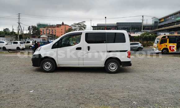 Nunua Mpya Nissan NV200 Nyeupe Gari ndani ya Nairobi nchini Nairobi