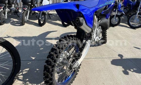 Nunua Mpya Yamaha TMAX Nyeusi Bike ndani ya Bungoma nchini West Kenya Nunua Mpya Yamaha TMAX Nyeusi Bike ndani ya Bungoma nchini West Kenya