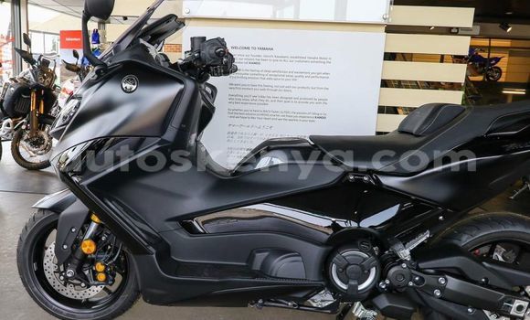 Nunua Mpya Yamaha TMAX Nyeusi Bike ndani ya Bungoma nchini West Kenya Nunua Mpya Yamaha TMAX Nyeusi Bike ndani ya Bungoma nchini West Kenya
