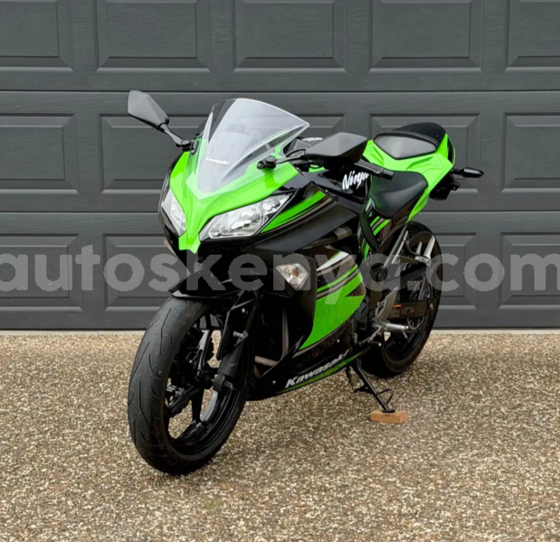 Big with watermark kawasaki kdx northeast kenya bura 30059