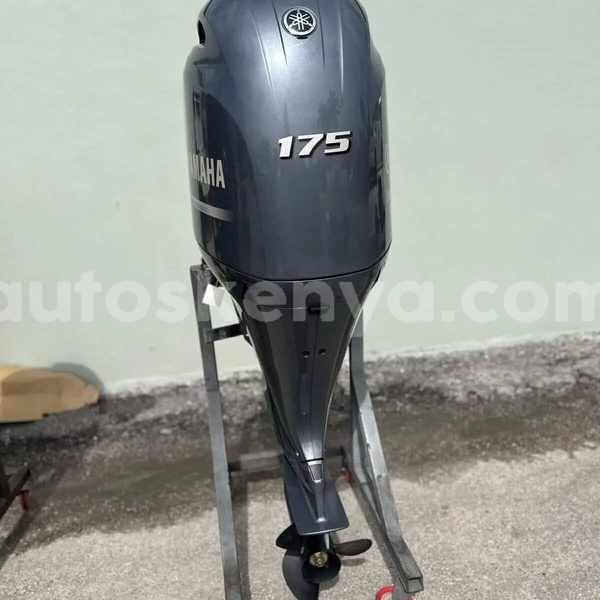 Big with watermark toyota crown coastal kenya mombasa 30086