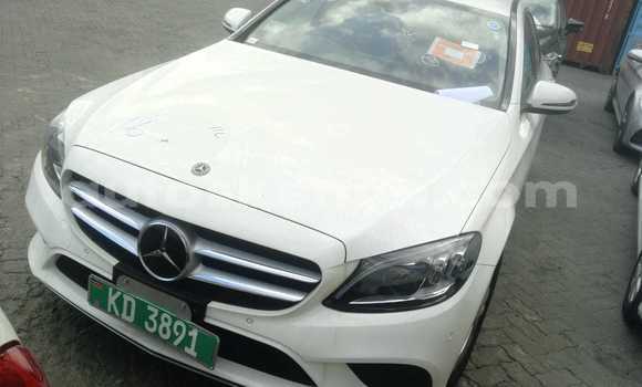 Buy Import Mercedes-Benz C-Classe White Car in Nairobi in Nairobi Buy Import Mercedes-Benz C-Classe White Car in Nairobi in Nairobi