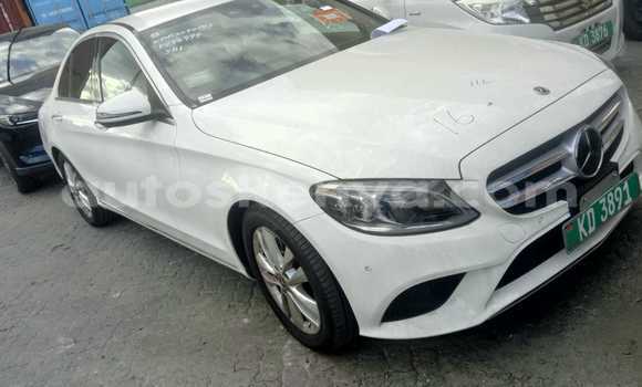 Buy Import Mercedes-Benz C-Classe White Car in Nairobi in Nairobi Buy Import Mercedes-Benz C-Classe White Car in Nairobi in Nairobi