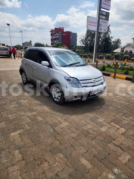 Big with watermark toyota ist nairobi nairobi 30093