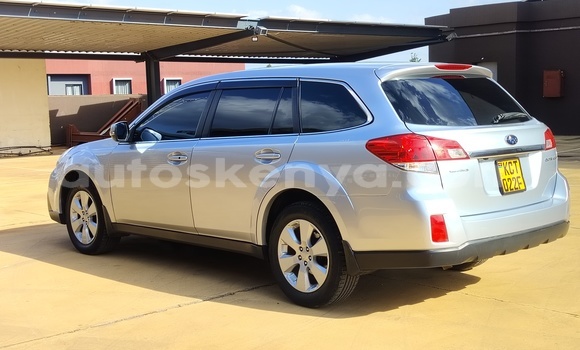 Nunua Ilio tumika Subaru Outback Fedha Gari ndani ya Nairobi nchini Nairobi Nunua Ilio tumika Subaru Outback Fedha Gari ndani ya Nairobi nchini Nairobi