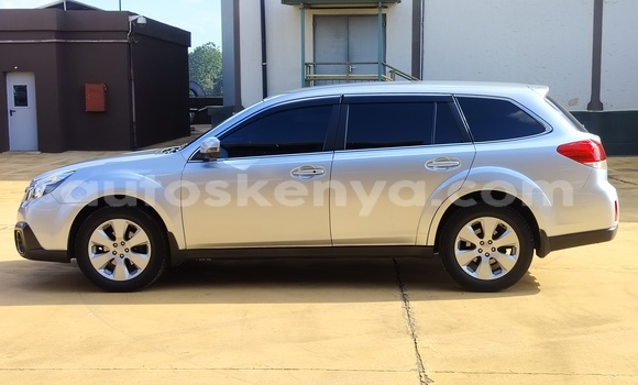 Nunua Ilio tumika Subaru Outback Fedha Gari ndani ya Nairobi nchini Nairobi Nunua Ilio tumika Subaru Outback Fedha Gari ndani ya Nairobi nchini Nairobi