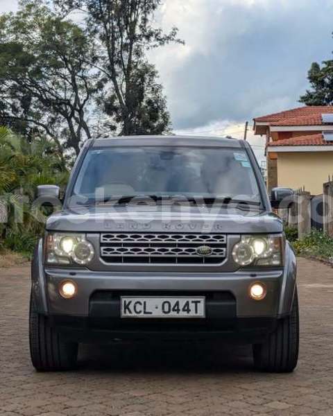 Big with watermark land rover discovery northeast kenya bura 30113