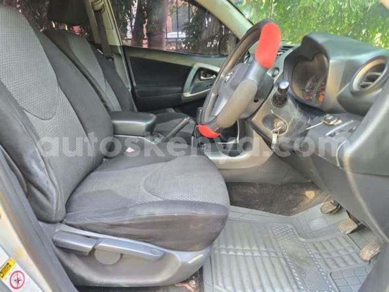 Big with watermark toyota rav4 nairobi nairobi 30120