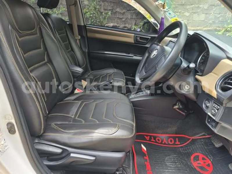 Big with watermark toyota axio nairobi nairobi 30121