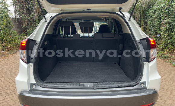 Oofamaa Honda Vezel White Makiinaa iti Kiambu keessatti Central Kenya keessatti Oofamaa Honda Vezel White Makiinaa iti Kiambu keessatti Central Kenya keessatti