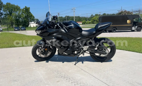 Buy New Kawasaki ER-6f Black Bike in Bomet in Rift Valley Buy New Kawasaki ER-6f Black Bike in Bomet in Rift Valley