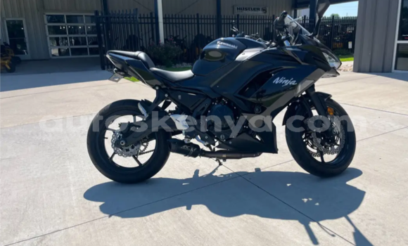 Buy New Kawasaki ER-6f Black Bike in Bomet in Rift Valley Buy New Kawasaki ER-6f Black Bike in Bomet in Rift Valley