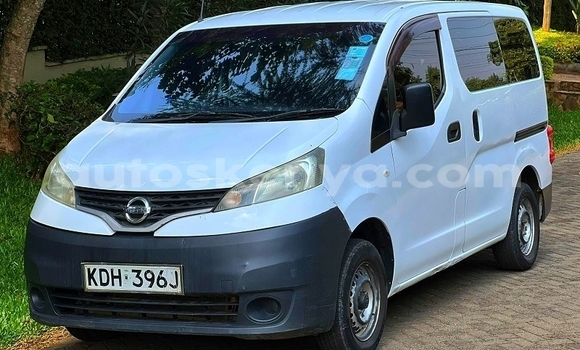 Buy Used Nissan NV200 White Car in Nairobi in Nairobi