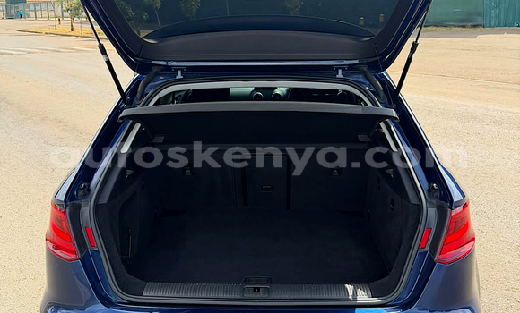 Oofamaa Audi A3 Blue Makiinaa iti Nairobi keessatti Nairobi keessatti Oofamaa Audi A3 Blue Makiinaa iti Nairobi keessatti Nairobi keessatti