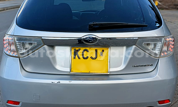 Oofamaa Subaru Impreza Silver Makiinaa iti Nairobi keessatti Nairobi keessatti Oofamaa Subaru Impreza Silver Makiinaa iti Nairobi keessatti Nairobi keessatti