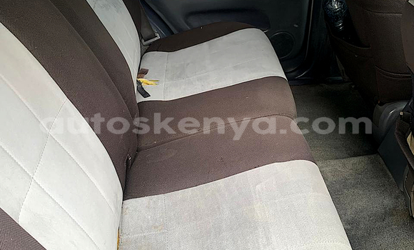 Oofamaa Toyota Hilux Surf Silver Makiinaa iti Nairobi keessatti Nairobi keessatti Oofamaa Toyota Hilux Surf Silver Makiinaa iti Nairobi keessatti Nairobi keessatti
