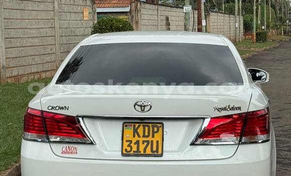 Buy Used Toyota Crown White Car in Nairobi in Nairobi Buy Used Toyota Crown White Car in Nairobi in Nairobi
