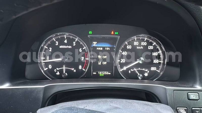 Big with watermark toyota crown nairobi nairobi 30165