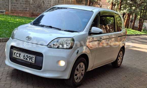 Buy Used Toyota Porte White Car in Nairobi in Nairobi Buy Used Toyota Porte White Car in Nairobi in Nairobi