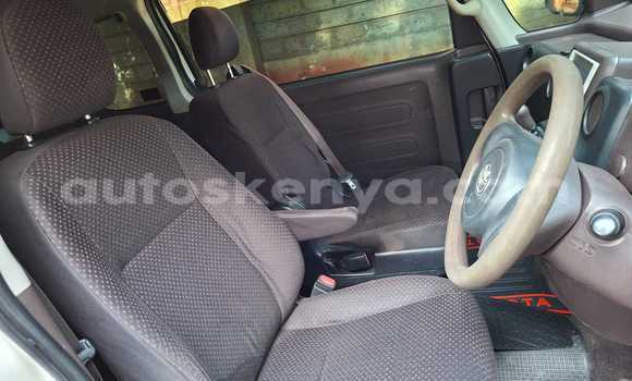 Buy Used Toyota Porte White Car in Nairobi in Nairobi Buy Used Toyota Porte White Car in Nairobi in Nairobi